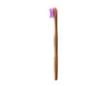 The Humble Co. Adult Toothbrush Soft, Οδοντόβουρτσα Ενηλίκων Από Μπαμπού Μωβ 1τμχ.